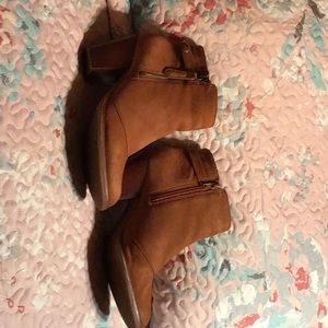 Ankle boots